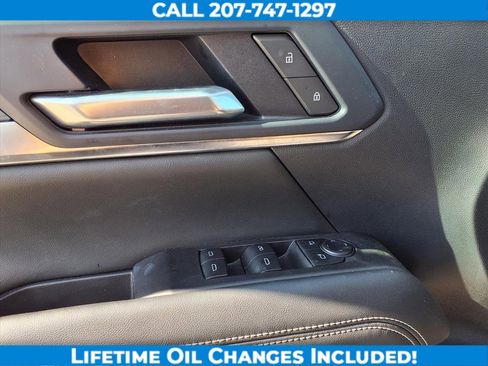 Used 2025 GMC Terrain Elevation image 11