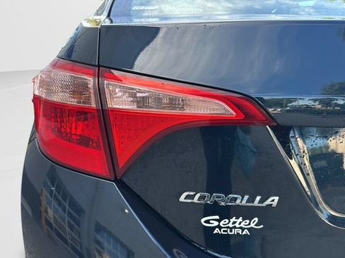 Used 2018 Toyota Corolla LE FWD image 37