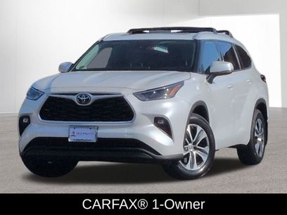 Used 2022 Toyota Highlander XLE