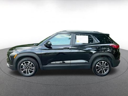 Used 2025 Chevrolet TrailBlazer LT FWD image 27