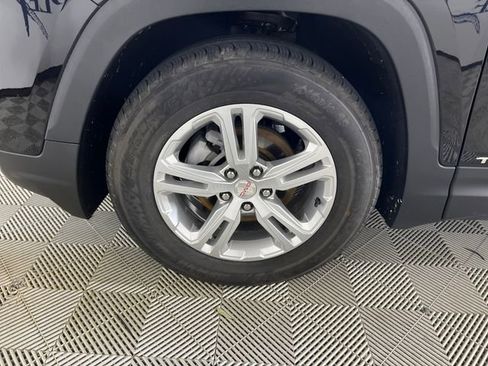 Used 2024 GMC Terrain SLE image 26