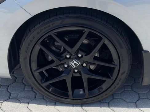Used 2024 Honda Civic Sport image 16