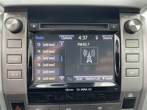 Used 2019 Toyota Tundra SR5 w/ SR5 Convenience Package image 13