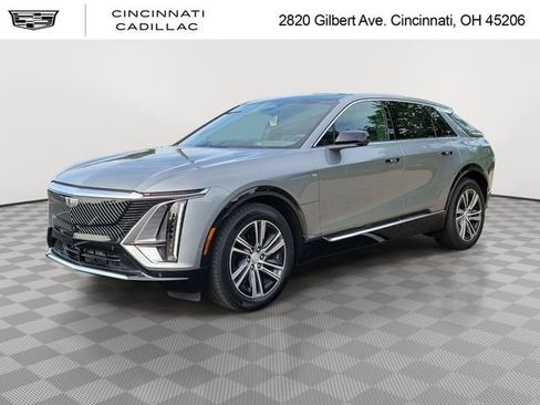 Certified 2024 Cadillac Lyriq Luxury AWD/4WD image 1