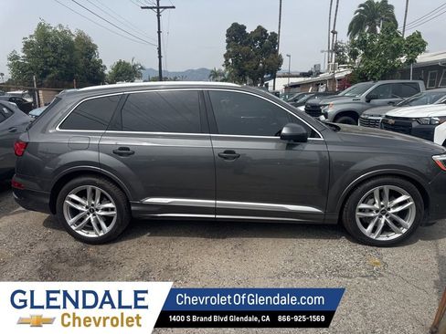 Used 2025 Audi Q7 3.0T Premium Plus w/ Premium Plus Package image 9