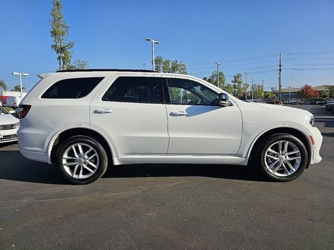 Used 2025 Dodge Durango GT image 9