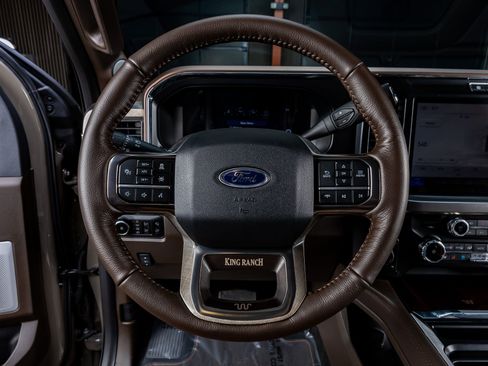 Used 2026 Ford F450 King Ranch w/ Chrome Package image 18