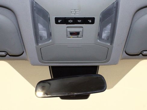 Used 2020 Toyota RAV4 LE image 26