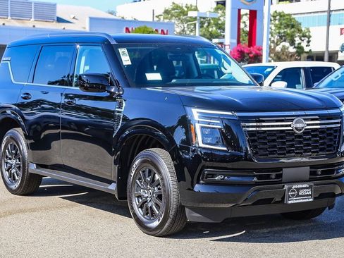 New 2025 Nissan Armada SV image 3