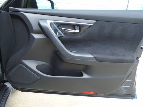 Used 2013 Nissan Altima 2.5 SV FWD image 28