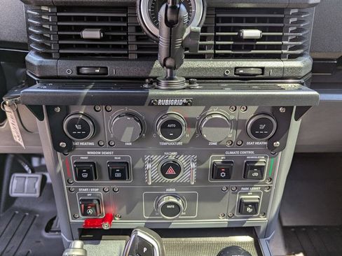 Used 2024 INEOS Grenadier Station Wagon AWD/4WD image 24