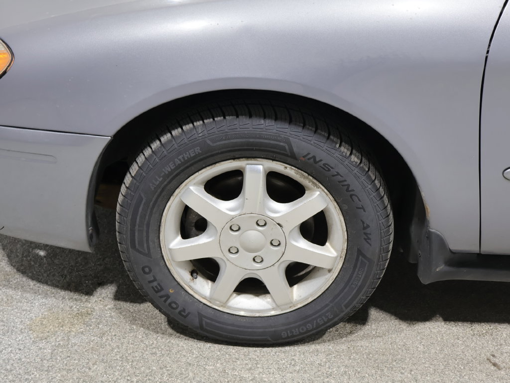 Used 2006 Ford Taurus SEL FWD image 13