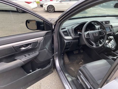 Used 2021 Honda CR-V LX image 10