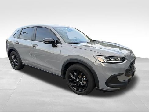 Used 2024 Honda HR-V Sport image 4
