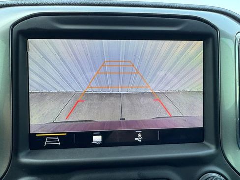 Used 2019 Chevrolet Silverado 1500 LT w/ Texas Edition image 28