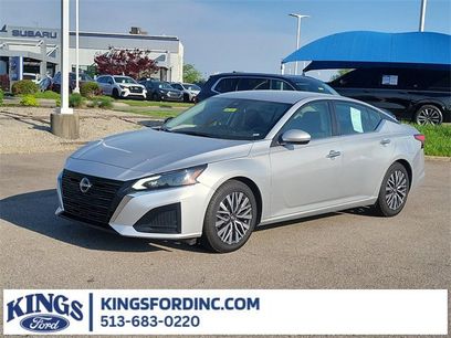 Used 2024 Nissan Altima 2.5 SV