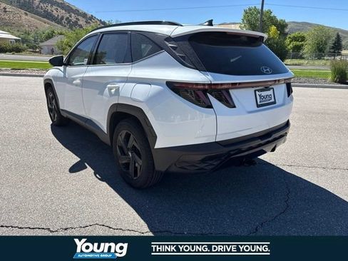 Used 2022 Hyundai Tucson Limited AWD/4WD image 5