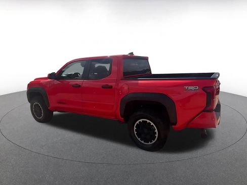 Used 2024 Toyota Tacoma TRD Off-Road image 10