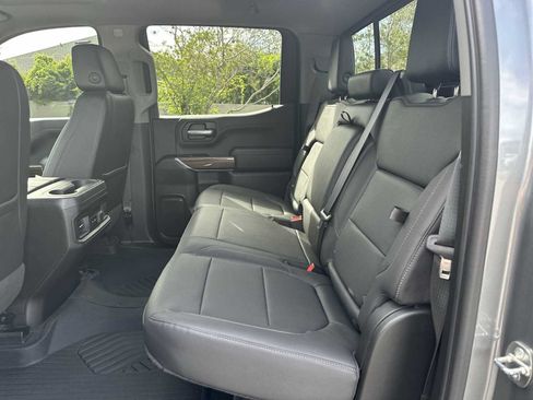 Used 2022 Chevrolet Silverado 1500 RST AWD/4WD image 18
