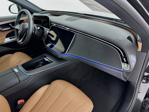 New 2026 Mercedes-Benz E 350 Sedan image 32