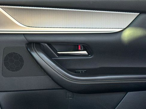 Certified 2025 MAZDA CX-90 3.3 Turbo w/ Preferred Package image 16