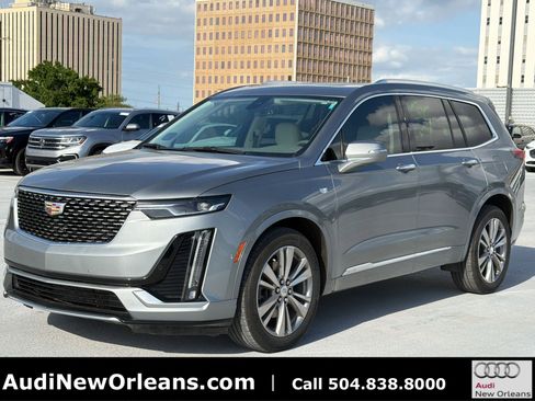 Used 2023 Cadillac XT6 Premium Luxury image 1