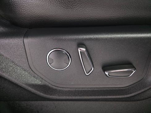 Used 2018 Ford F150 Lariat w/ Equipment Group 502A Luxury image 25