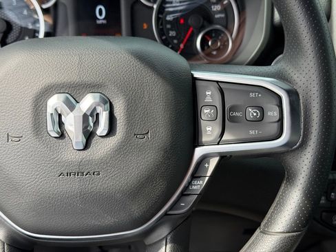 New 2026 RAM 1500 4x4 Crew Cab image 16