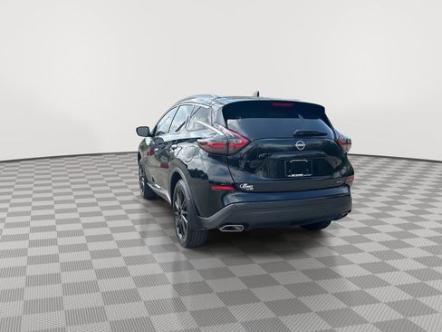 Certified 2024 Nissan Murano SV w/ SV Midnight Edition Package FWD image 9