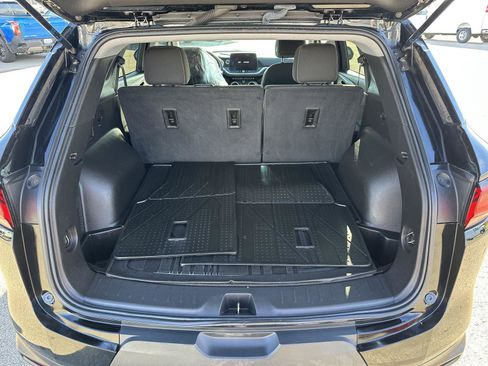 Used 2023 Chevrolet Blazer LT w/ LPO, Floor Liner Package image 6