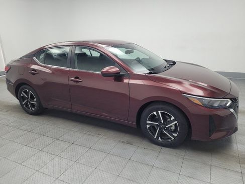 Used 2024 Nissan Sentra SV FWD image 11