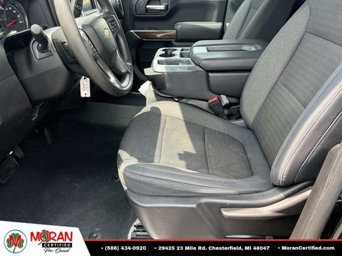 Used 2019 Chevrolet Silverado 1500 LT AWD/4WD image 17