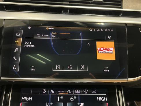 Used 2023 Audi A8 L 3.0T w/ Luxury Package image 19