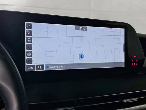 Used 2023 Hyundai Palisade Calligraphy w/ Winter Package image 13