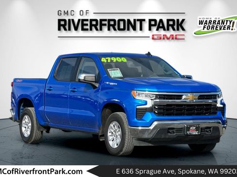 Used 2025 Chevrolet Silverado 1500 LT AWD/4WD image 1
