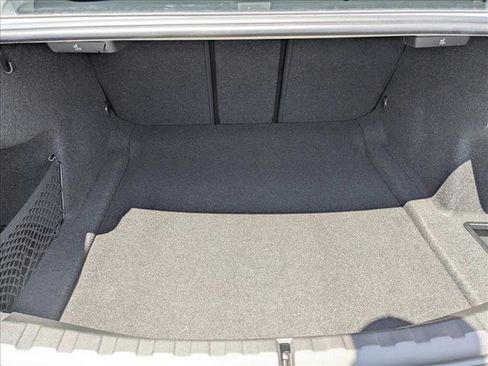 Used 2023 BMW 330i xDrive Sedan w/ Premium Package image 20