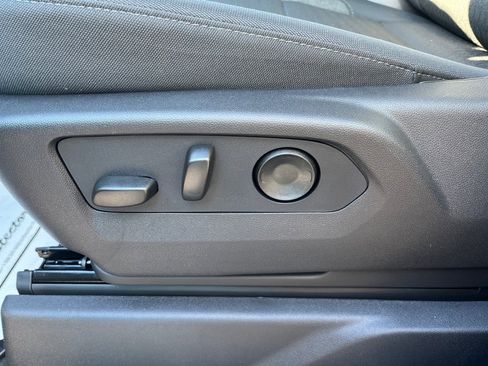 New 2026 Chevrolet Silverado 1500 Custom w/ Rally Edition image 18