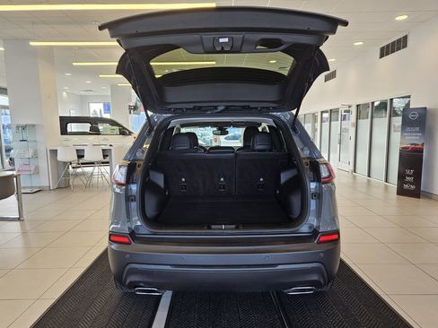 Used 2021 Jeep Cherokee Latitude Lux image 9