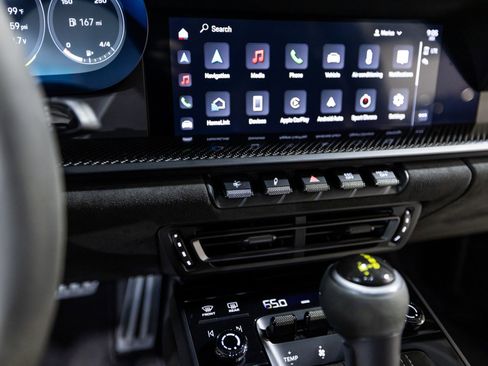 Used 2022 Porsche 911 GT3 image 43