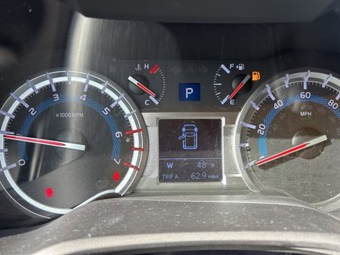 Used 2017 Toyota 4Runner TRD Off-Road image 22