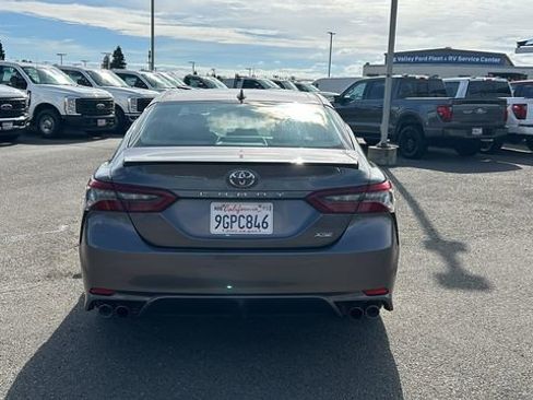 Used 2023 Toyota Camry XSE image 4