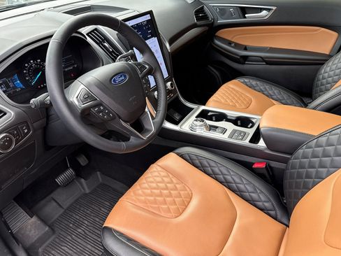 Used 2024 Ford Edge Titanium w/ Titanium Elite Package AWD/4WD image 10