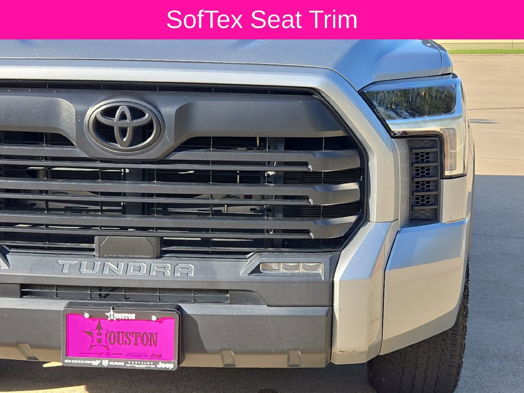 Used 2024 Toyota Tundra SR5 w/ SR5 Premium Package AWD/4WD image 11