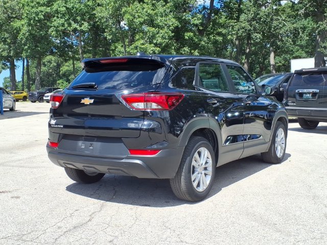 Used 2023 Chevrolet TrailBlazer LS FWD image 8