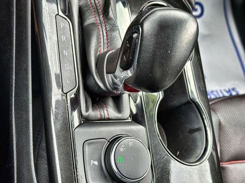 Used 2020 Chevrolet Blazer RS FWD image 26