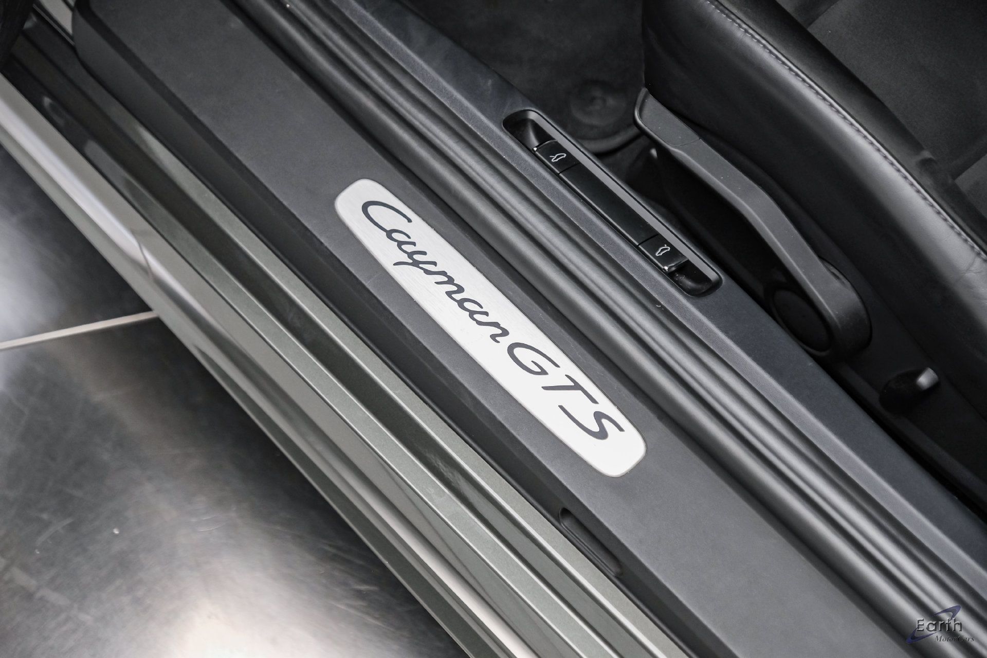 Used 2023 Porsche 718 Cayman GTS RWD image 39