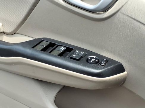Used 2012 Honda Civic LX image 25