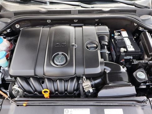 Used 2012 Volkswagen Jetta SEL image 38