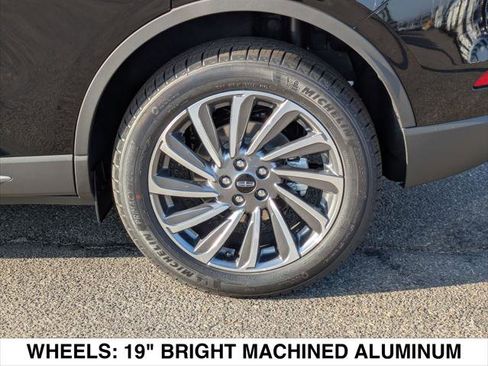 New 2025 Lincoln Corsair Reserve image 6