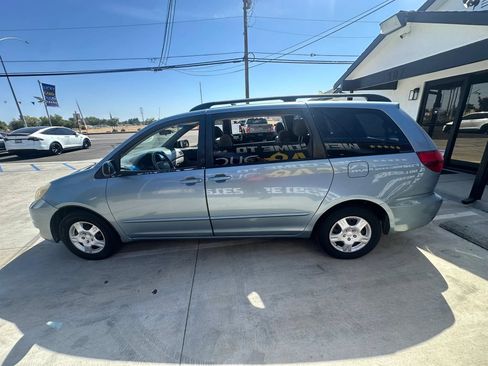 Used 2005 Toyota Sienna LE w/ LE Pkg 3 FWD image 14